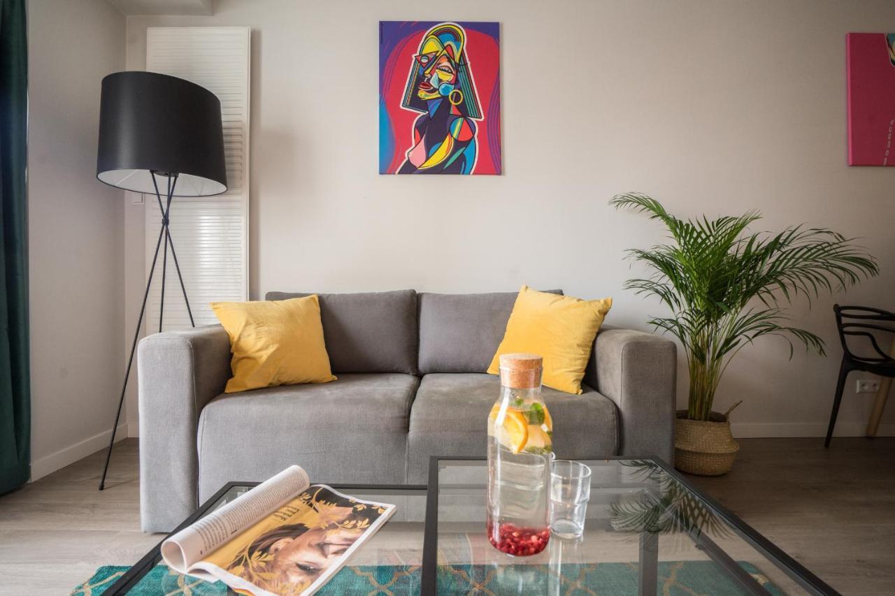 Oomph Warsaw Central Luxurious Air-Conditioned Apartment With Balcony Buitenkant foto
