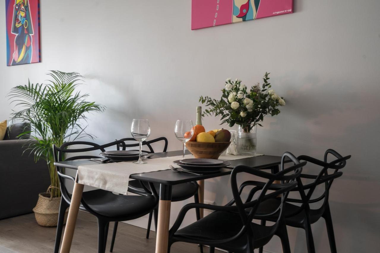 Oomph Warsaw Central Luxurious Air-Conditioned Apartment With Balcony Buitenkant foto