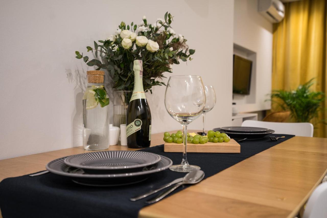 Oomph Warsaw Central Luxurious Air-Conditioned Apartment With Balcony Buitenkant foto